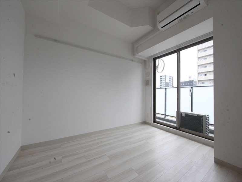 エステムコート名古屋新栄アクシス 洋室6.0帖　エアコン完備　バルコニーに面しています
