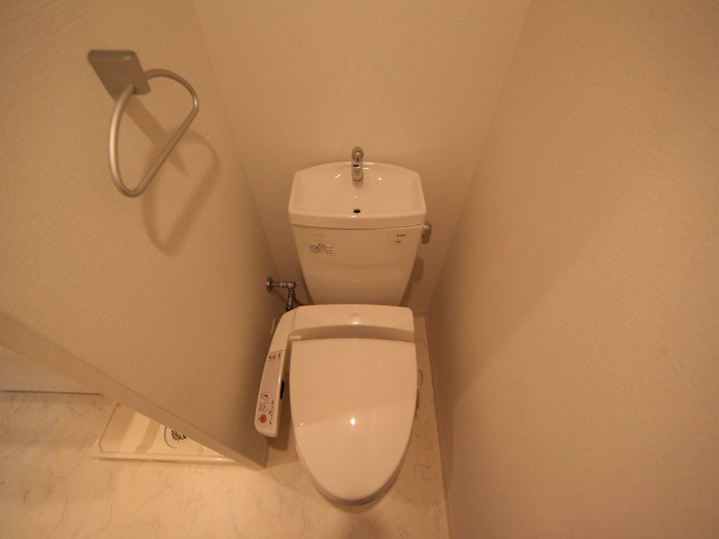 ルクレ大曽根 温水洗浄暖房便座（お風呂トイレ別）