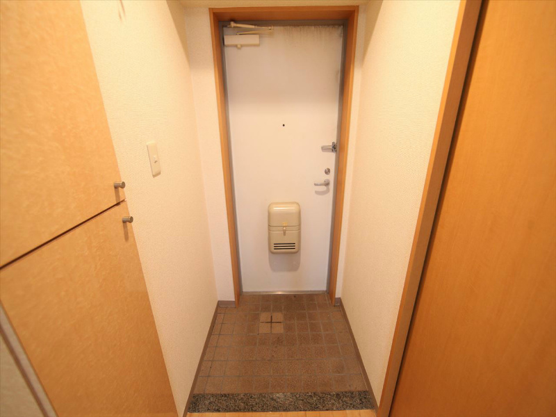 Ｃｌａｓｓｉａ 玄関　シューズボックス付