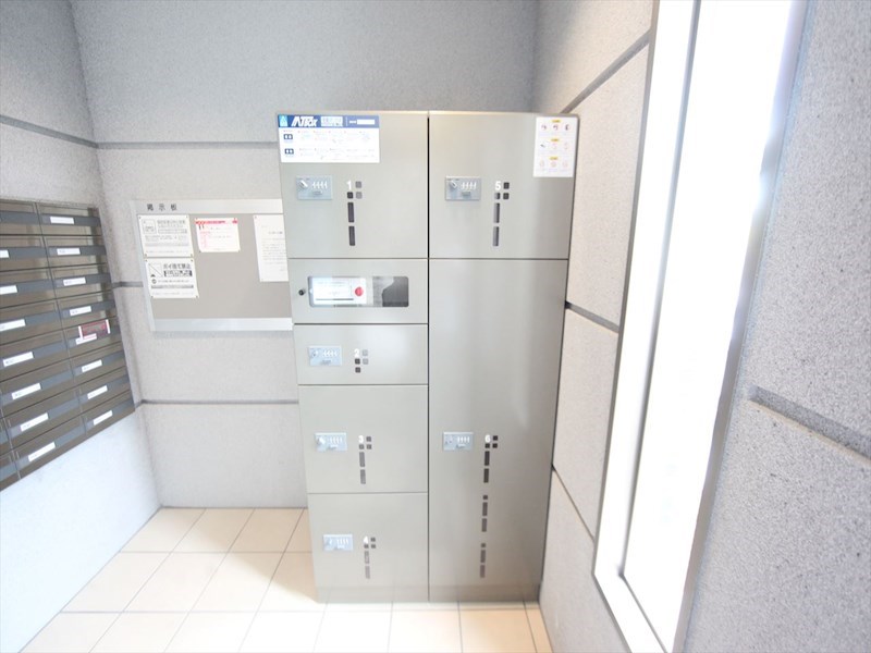 アスティオン 宅配ＢＯＸ完備