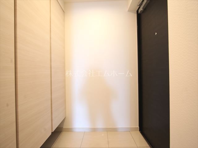 S-RESIDENCE葵Ⅱ 玄関（シューズボックス完備）