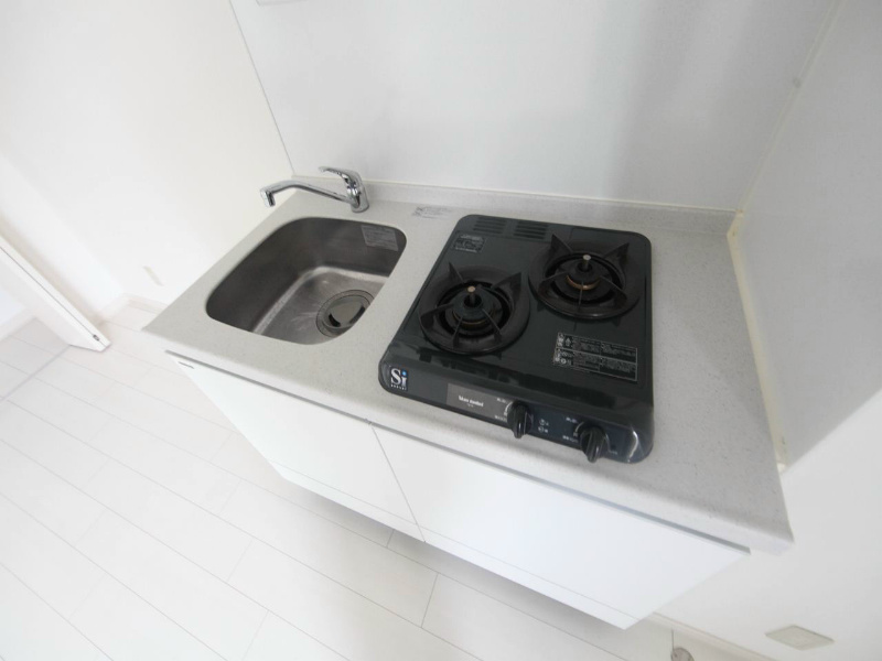 ＮｏｒｔｈｅｒｎＣｒｏｓｅ（ノーザンクロス） システムキッチン（ガス2口）冷蔵庫・レンジ等ご用意できます