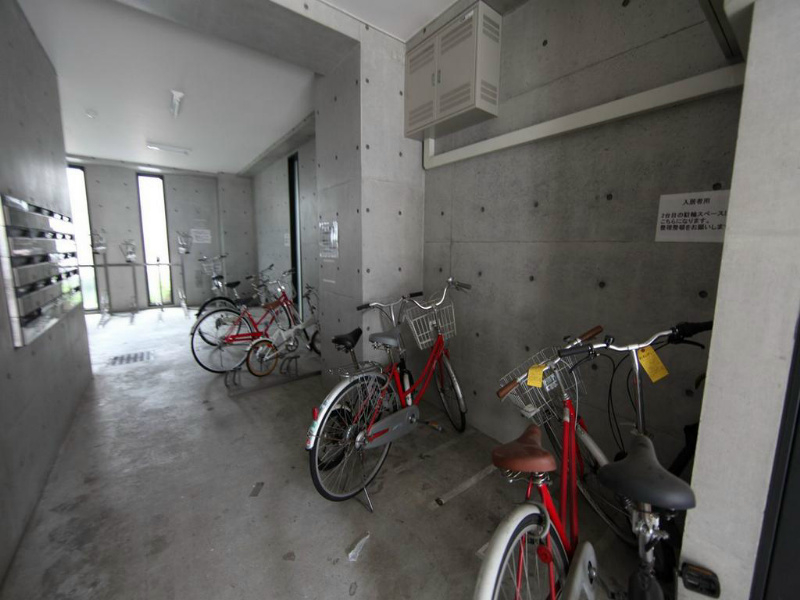 ＨａｕｓＩＳＥＢＥＲＧ（ハオスイセベルグ） 屋根付き駐輪場