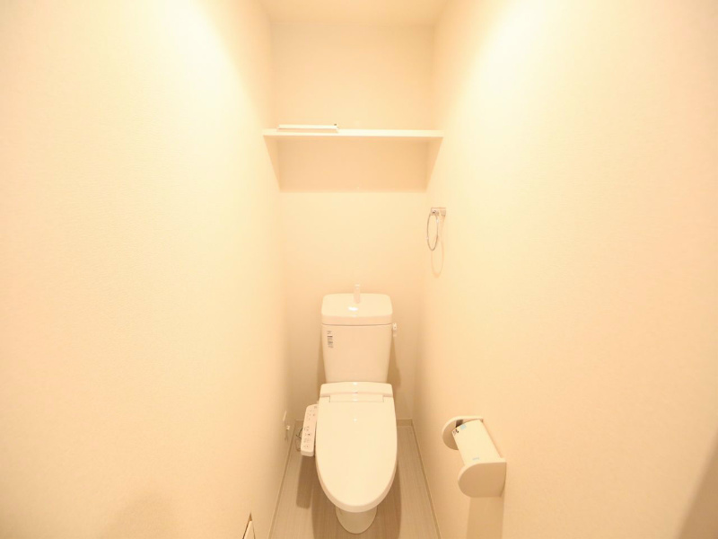 プレサンス久屋大通セントラルパーク 温水洗浄暖房便座付トイレ