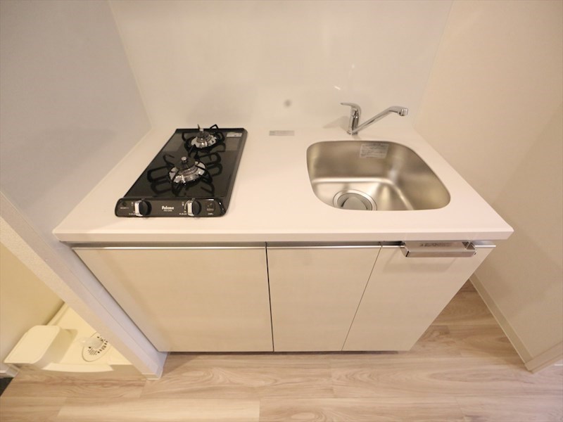プレサンスＴＨＥ久屋大通レジェンド システムキッチン（ガス2口コンロ付）