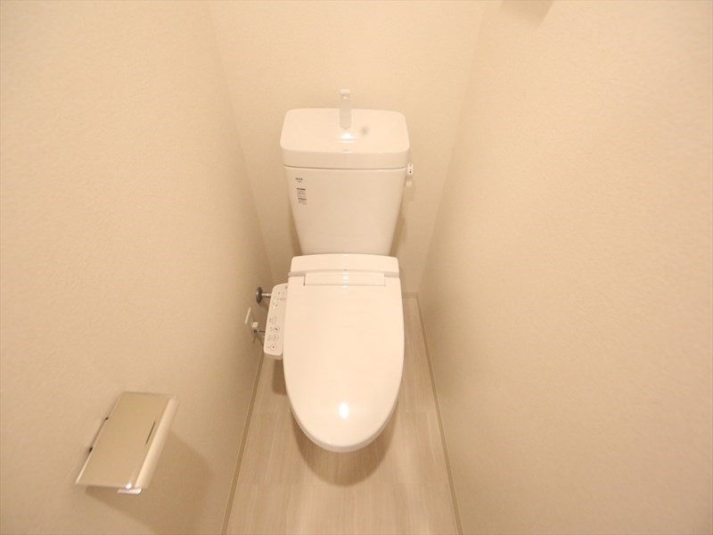 プレサンスＴＨＥ久屋大通レジェンド 温水洗浄暖房便座付トイレ