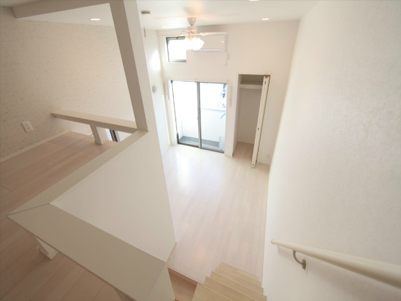 アーバンテラス浮島町Ｓ 洋室6.4帖　ロフト5.9帖（収納でも寝室でも使用できます）