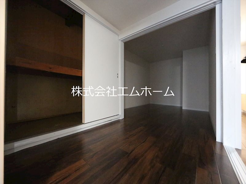 中村区栄生町貸家3 洋室8.5帖　収納付（収納充実してます）　フルリノベーション