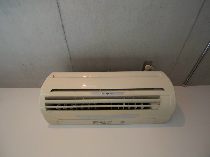 泉アパートメント エアコン付