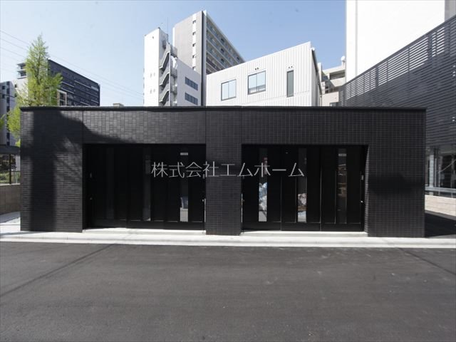 アドバンス名古屋モクシー 敷地内ゴミ置き場