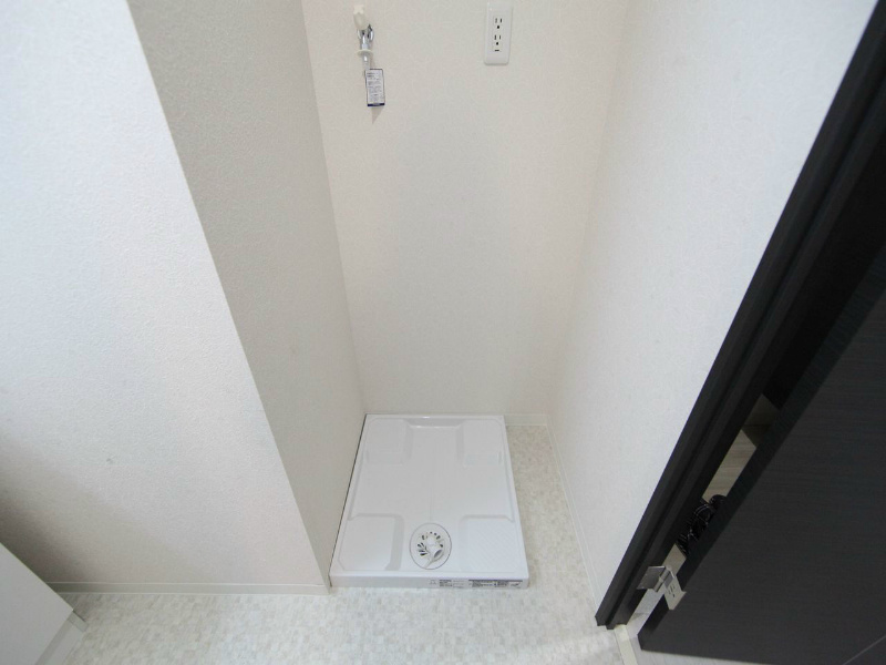 レッジェンダパラッツオ 脱衣所　室内洗濯機置き場