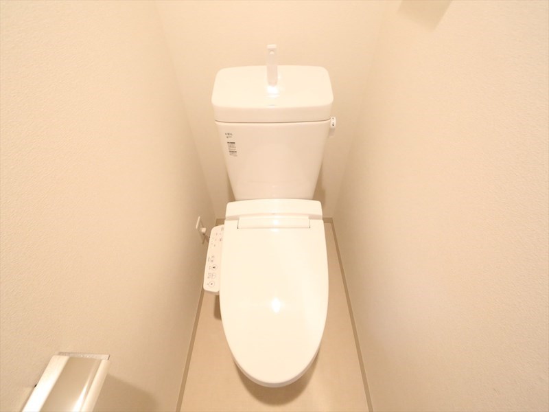 プレサンス名古屋グロウ 温水洗浄暖房便座付トイレ　　イメージ写真