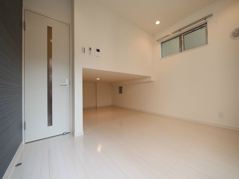 La Casa大曽根 洋室6帖　アンダーロフト5.8帖（収納でも使えます）