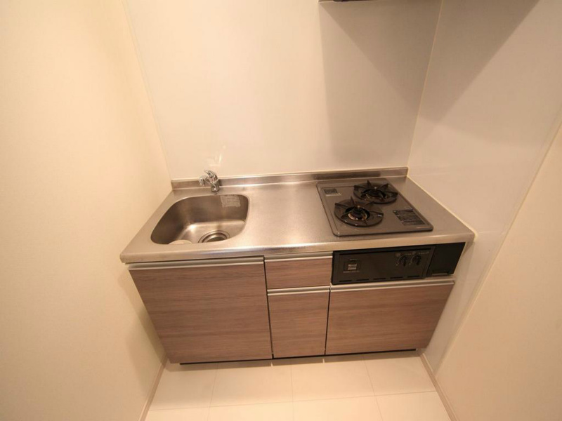 ベーセーベージェー システムキッチン（ガス2口）冷蔵庫・レンジ等ご用意できます