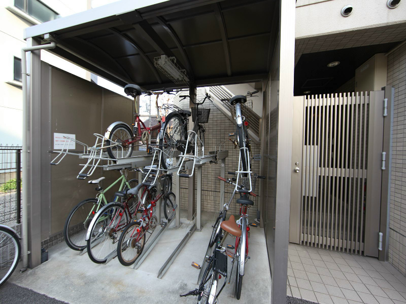 エクセレント名駅南 屋根付き駐輪場