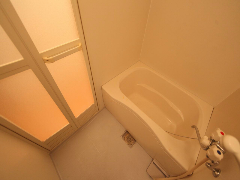 センチュリーパーク八熊 ゆったりしたお風呂　お風呂トイレ別
