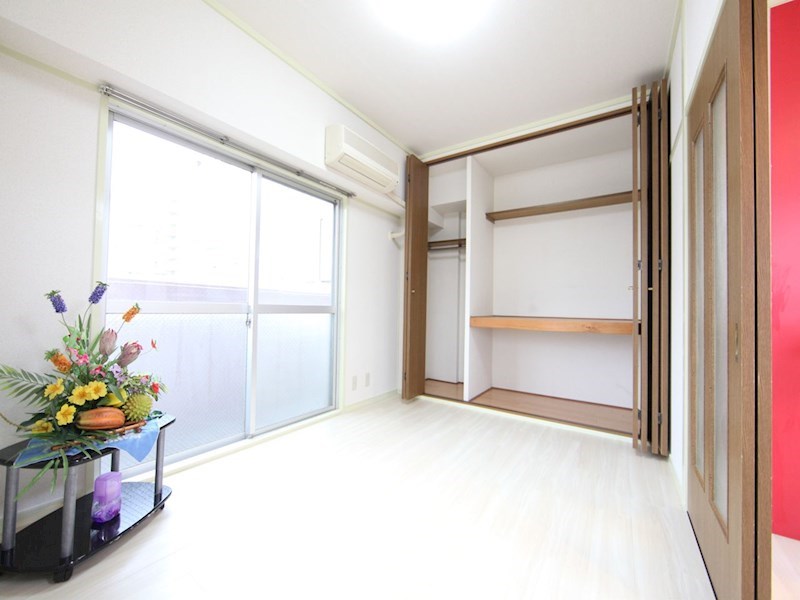 第七加藤ビル 洋室6.0帖　LDK7.0帖と繋げても仕切っても使えます