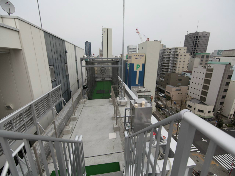 ＧＫレジデンス 屋上ゴルフ練習場多目的室利用無料