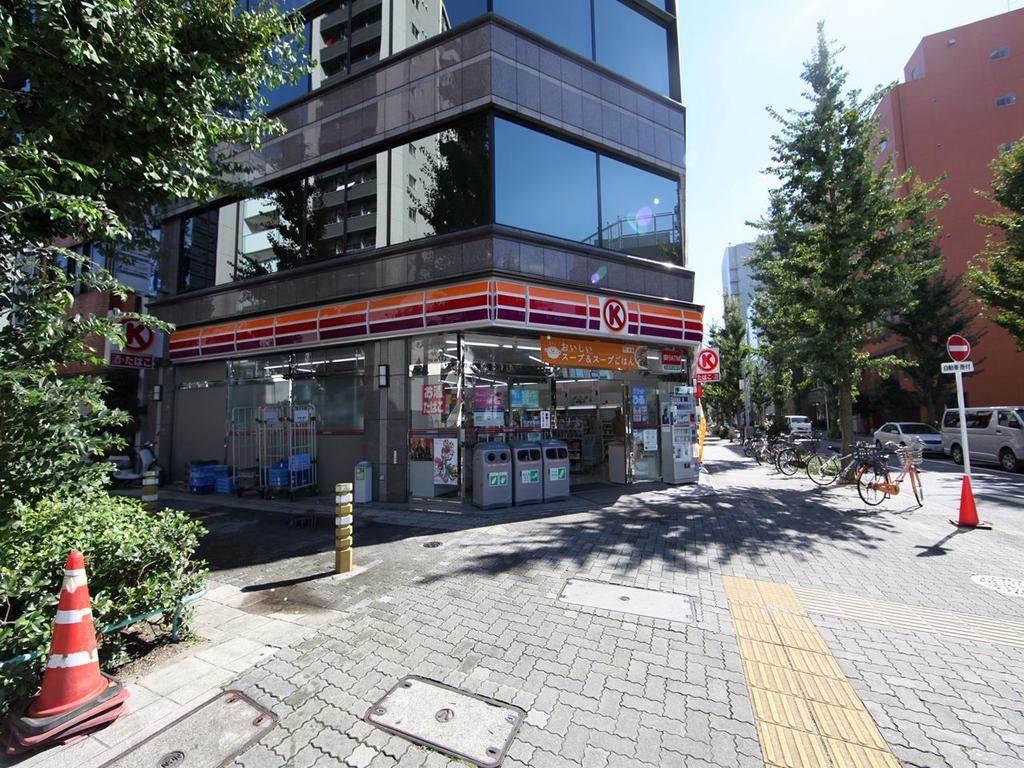 アヴォワール丸の内 サークルＫ 丸の内七間町通店 (コンビニ)