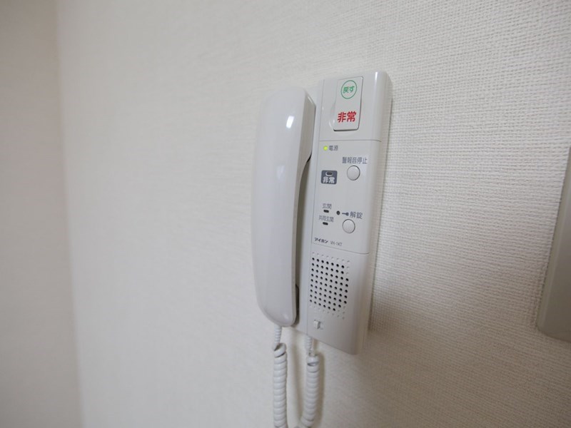 雪見ハイツ インターホン完備
