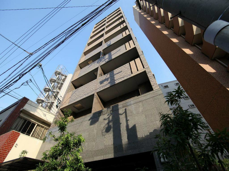 外観　オートロック付　宅配ＢＯＸ付　防犯カメラ付
