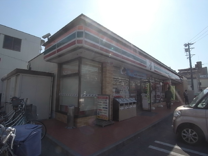 ドゥナーレ辻町 セブンイレブン 名古屋辻町５丁目店