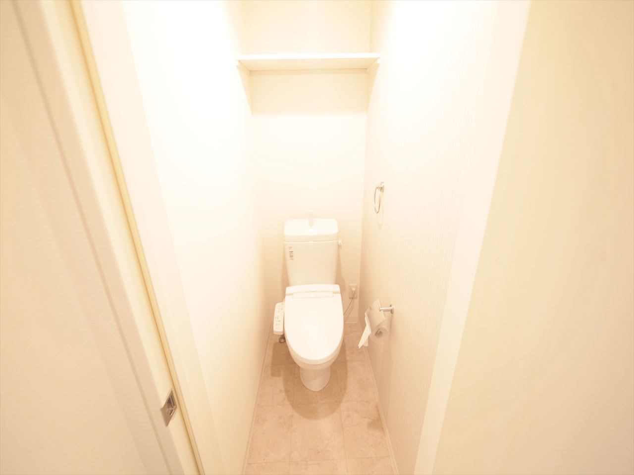 ＧＬＡＮＺ千種 温水洗浄暖房便座付トイレ