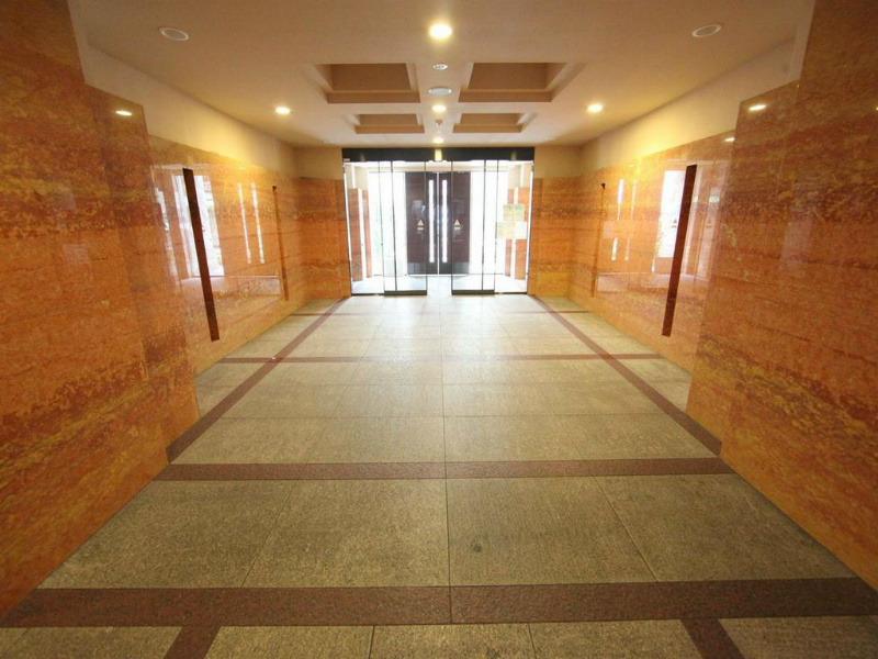 プレサンス名古屋駅前グランヴィル  エントランス　オートロック　防犯カメラ　宅配ＢＯＸ