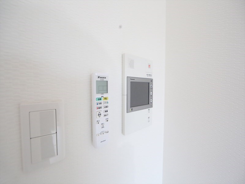 Ｓ－ＲＥＳＩＤＥＮＣＥ堀田 ＴＶモニター付インターホン