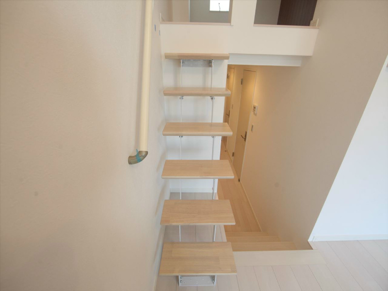 ＢＥＡＭ　ＭＥＩＥＫＩ（ビームメイエキ） お部屋に階段あり