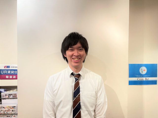 エムホーム今池店　冷静沈着な接客を心がけてます！