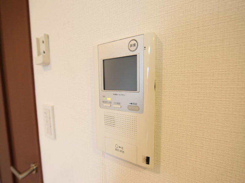 ヴァリエ東別院 ＴＶモニター付インターホン