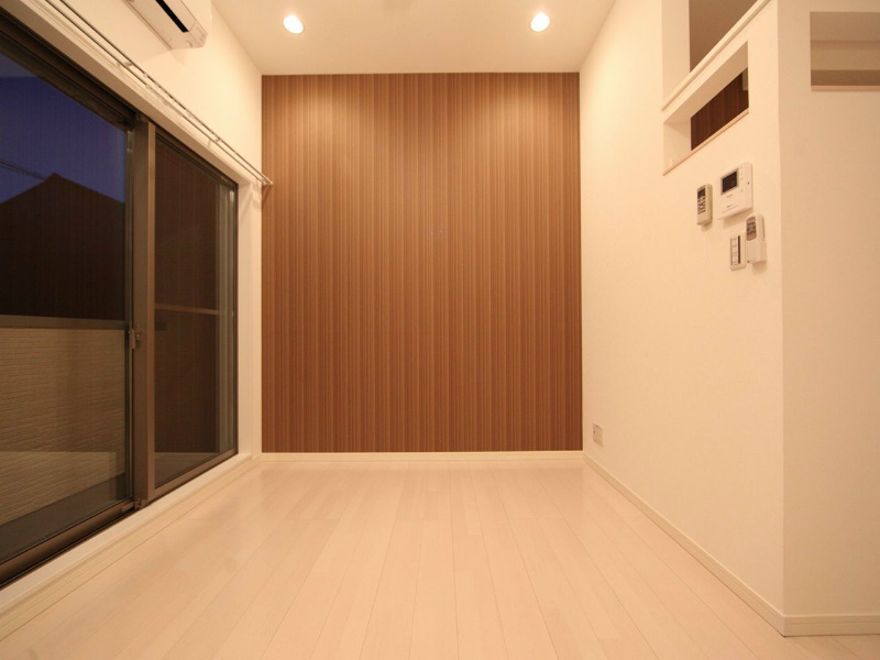 プランドール 洋室6.6帖　上階ロフト6帖（収納でもお部屋でも使えます）