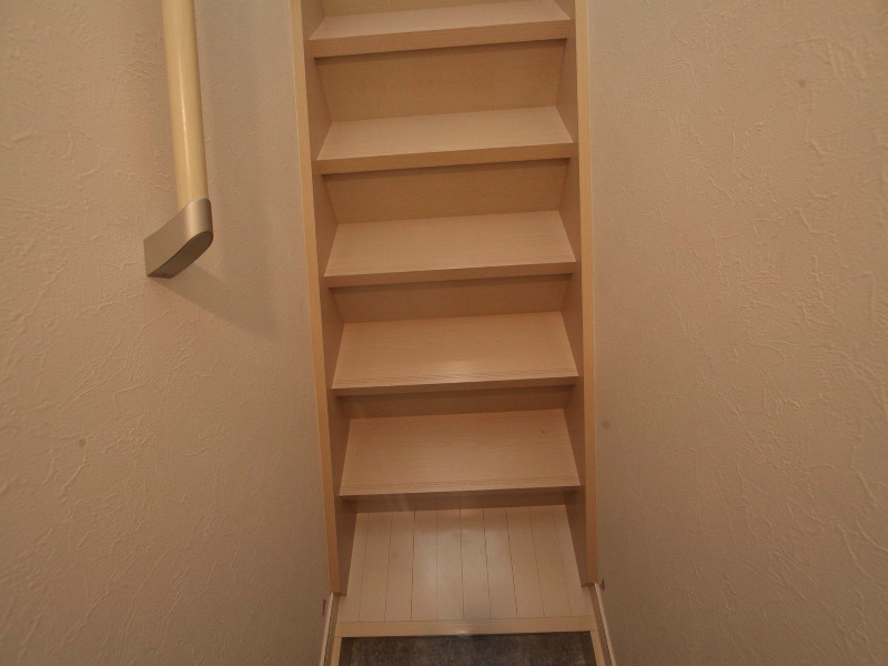 エスポワール山王 お部屋に階段あり