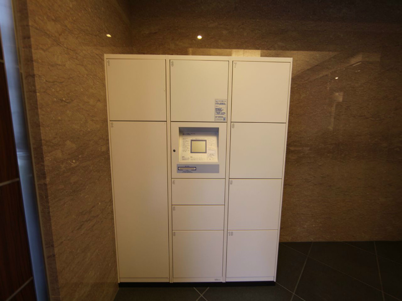 グランドソレイユ名駅 宅配ＢＯＸ付　不在時に荷物を受け取ることができます
