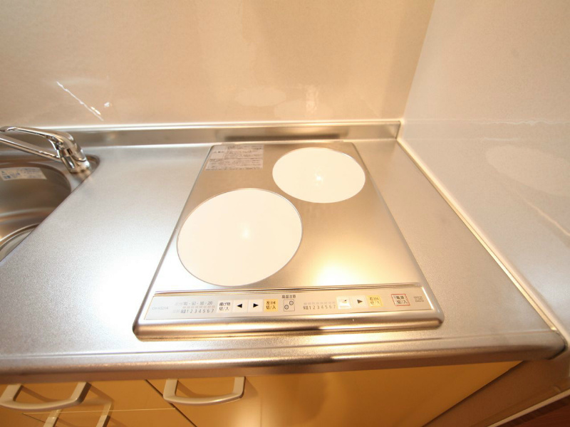 グランドソレイユ名駅 システムキッチン（ＩＨ2口）冷蔵庫・レンジ等ご用意できます