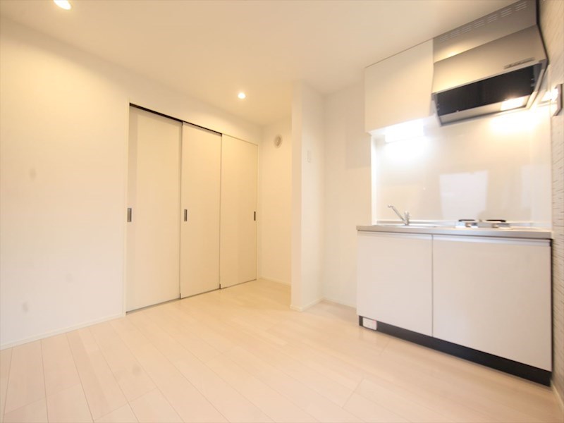 （仮称）西区香呑町二丁目新築アパート ＤＫ6.5帖　システムキッチン　エアコン完備　同仕様写真