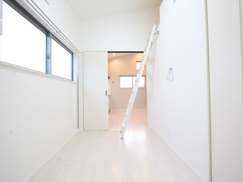 （仮称）西区香呑町二丁目新築アパート ＤＫ6.5帖　洋室3.6帖　ロフト5.7帖　同仕様写真