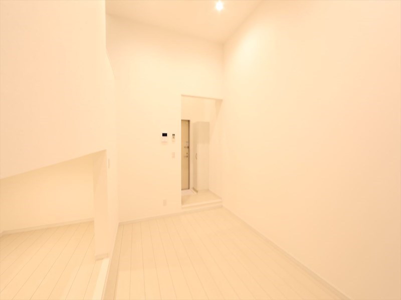 Ａｖａｎｔｕｎｐａｓ（アバントアンパス） 洋室6帖　アンダーロフト4.9帖（収納にも寝室にも使えます）