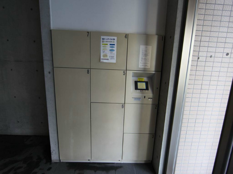 グレイス名駅 宅配ＢＯＸ付　不在時に荷物を受け取ることができます