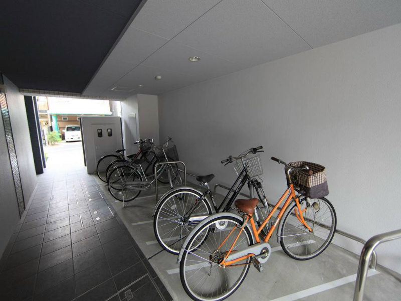 ベルデアスル 屋根付駐輪場