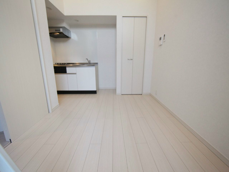 アクアガーデン 洋室7.6帖　ロフト5帖（収納でもお部屋でも使えます）