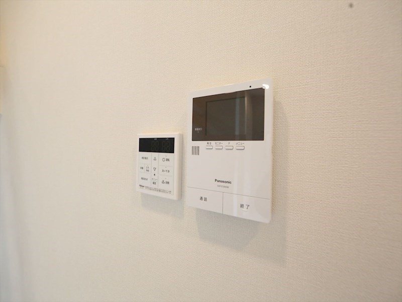 Ｒｅｐｏｓ外新町（ルポソトシンマチ） 給湯設備　追い焚き・オートバス機能完備　同仕様写真