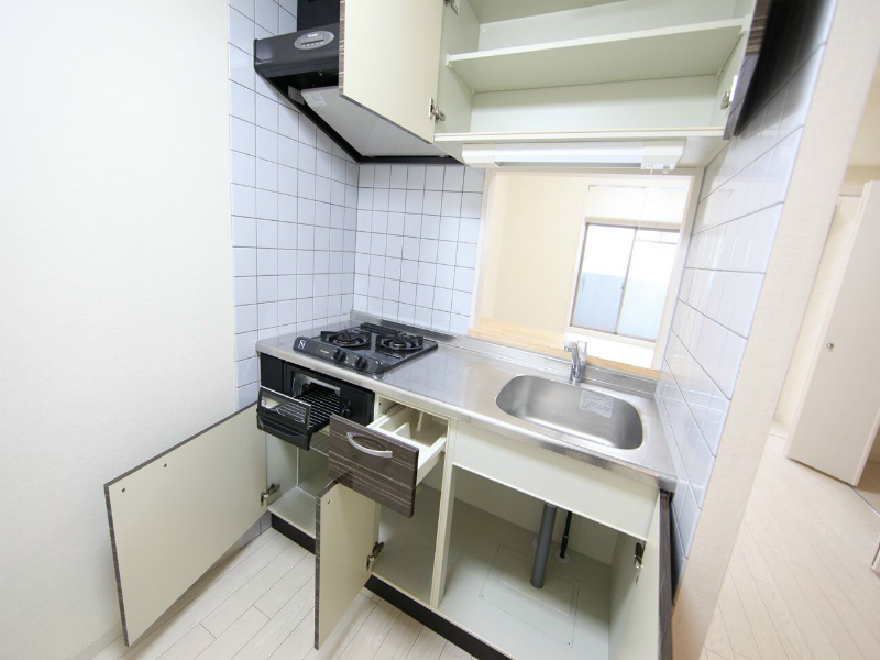 愛知県名古屋市中村区太閤通７丁目 システムキッチン（ガス2口コンログリル付）