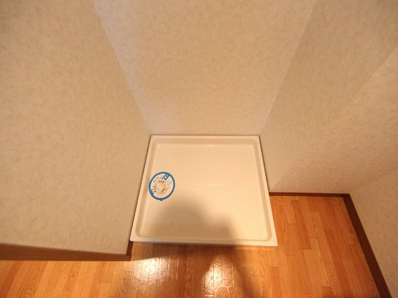 愛知県名古屋市中村区大宮町２丁目26-1 室内洗濯機置き場