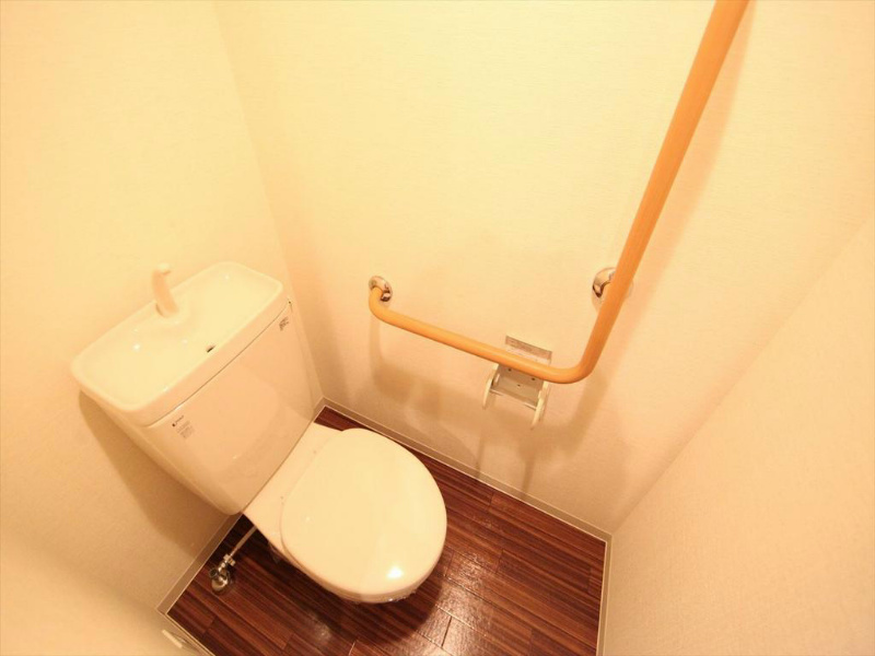 カーサ千年 トイレ（お風呂トイレ別）温水洗浄便座取り付け可