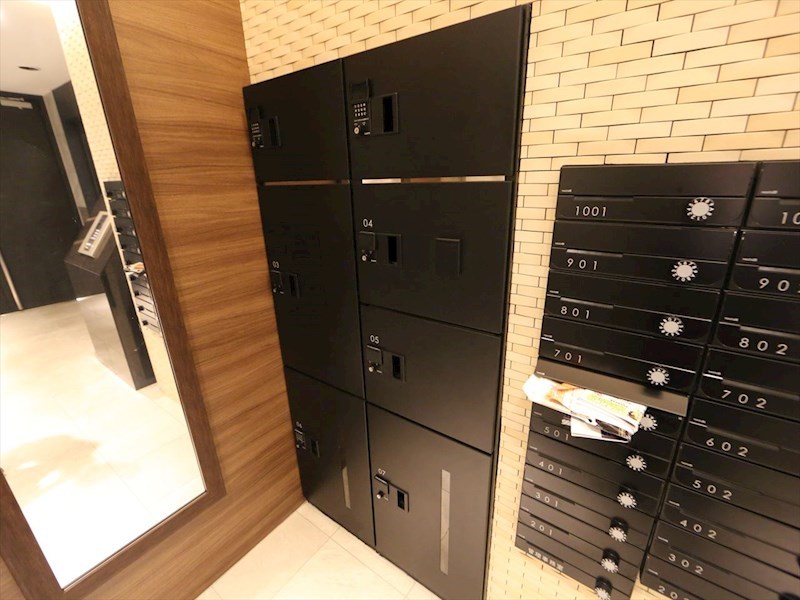 プレイス浅間 宅配ＢＯＸ完備