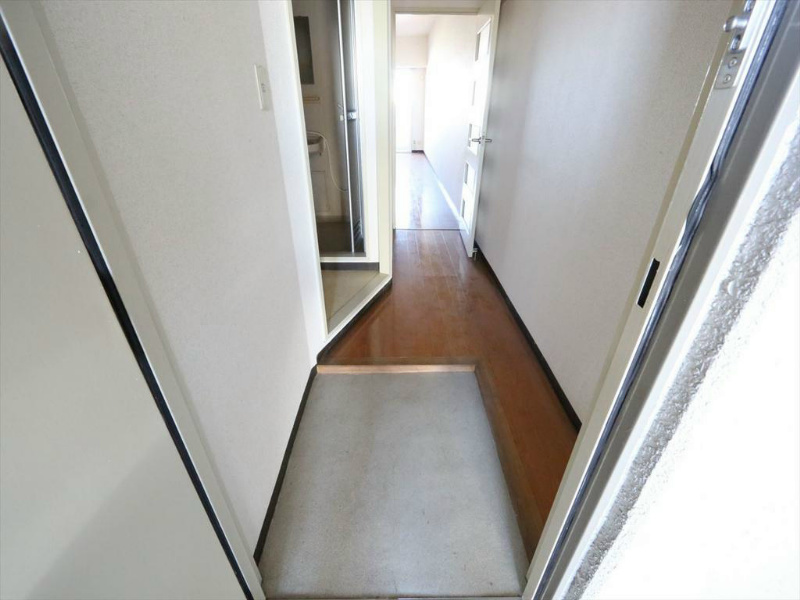 アーバンドエル新栄 玄関スペース