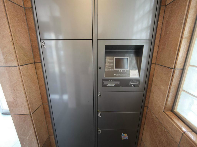エスポアール千種 宅配ＢＯＸ付　不在時に荷物を受け取ることができます