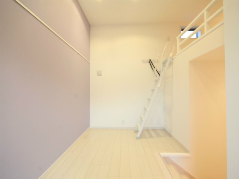 Ｍ.Ｋオリオン名古屋 上段洋室5.1帖　ロフト5.1帖（収納でも部屋でも使えます）